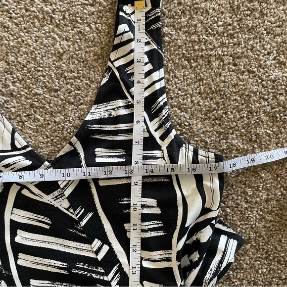 Nic + Zoe Wrap Dress Women’s M Black White Printed V Neck Lined Resort Palm Leaf - Picture 14 of 16